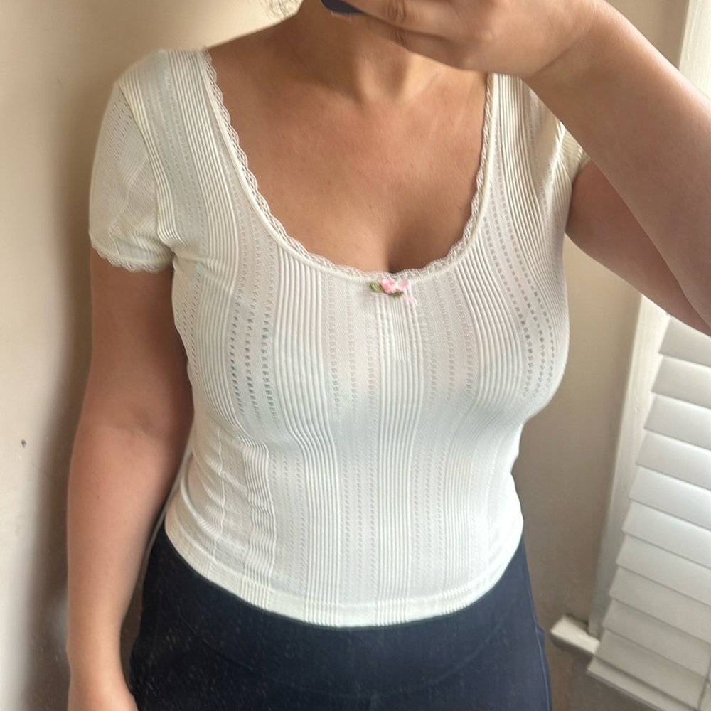 Short Sleeve White Baby Tee Scooped Lace Neckline Pink Rose Detail Top
